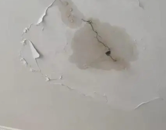 管城区阳台漏水维修公司分享下屋面防水工程质量问题原因分析